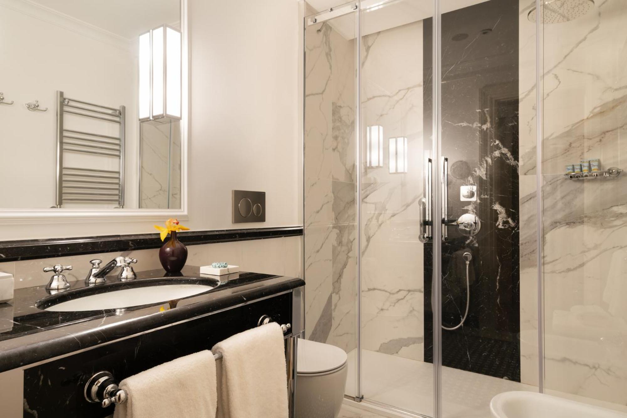 Suite con 2 Camere da Letto