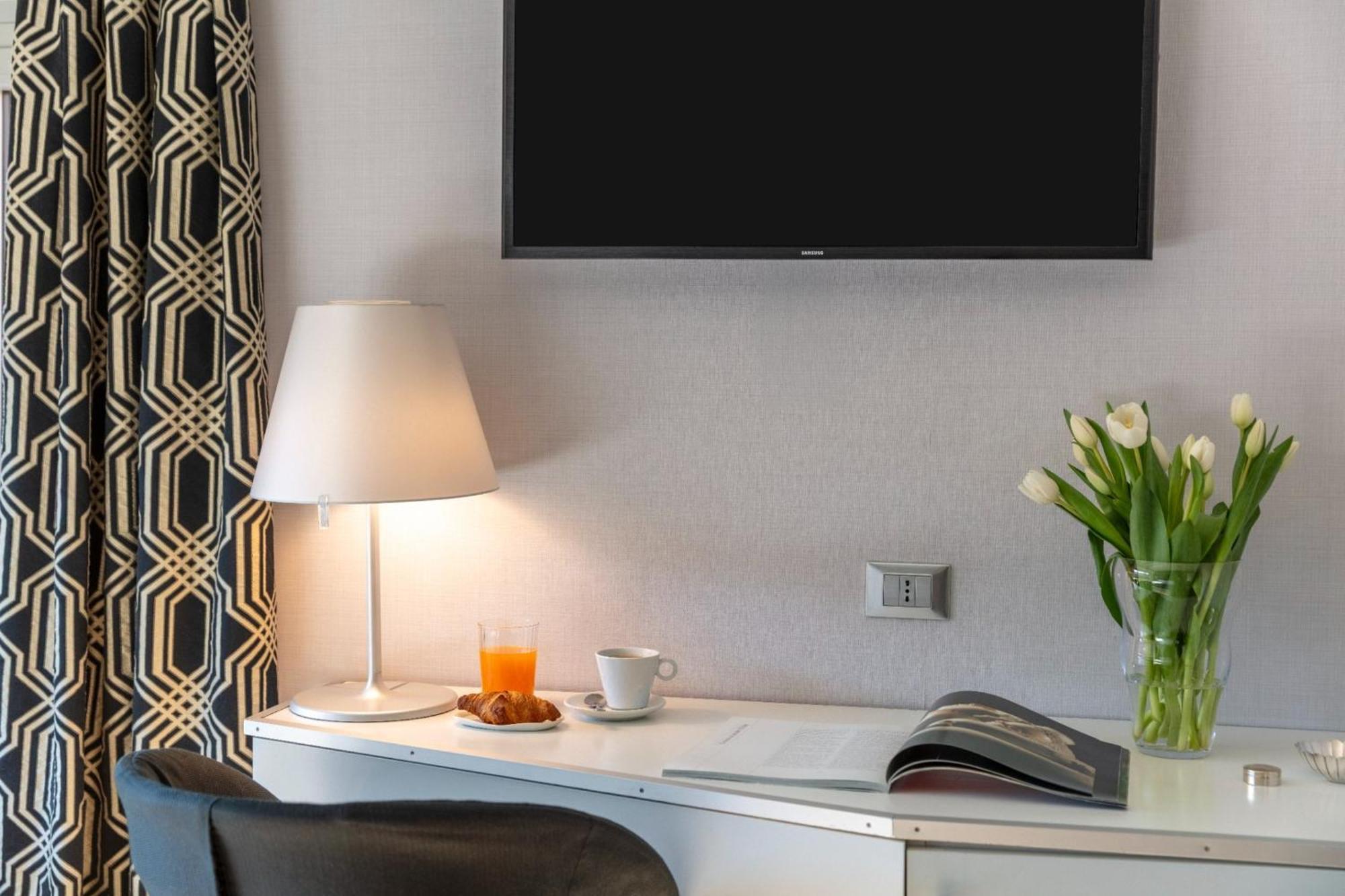 Superior Double or Twin Room City View