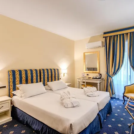 Hotel Napoleon-3
